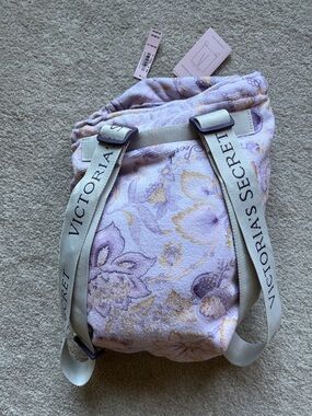 Victoria's Secret 2 In 1 Towel Backpack Purple and Gold Floral Drawstring